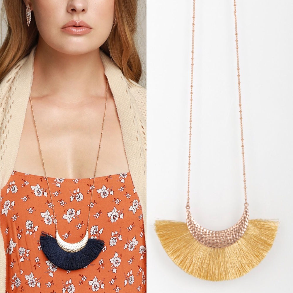 3 for $13 | NEW! Fan Tassel Necklace - Gold